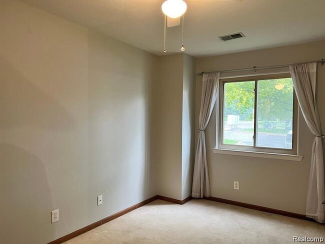 Building Photo - 2224 Touchdown Ct