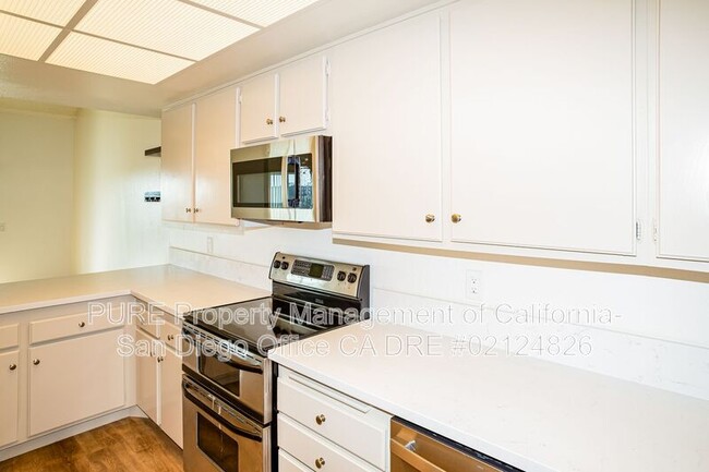 Building Photo - 1985 Seawind Way