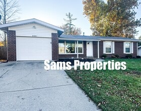 Building Photo - 2601 Fair Oaks Dr