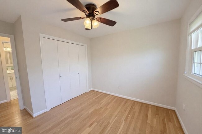 Building Photo - 6223 Loch Raven Dr