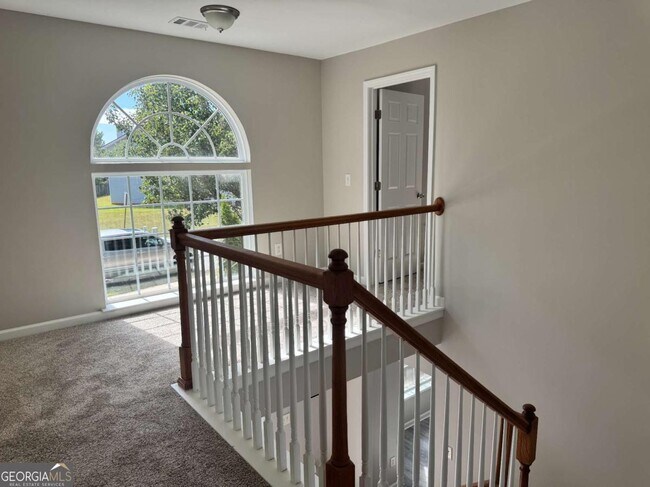 Building Photo - 3140 Ridge Hill Pkwy