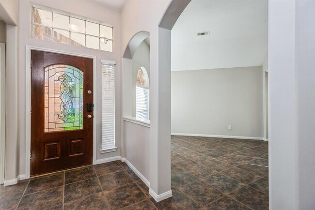 Building Photo - 31118 Baker Lake Dr