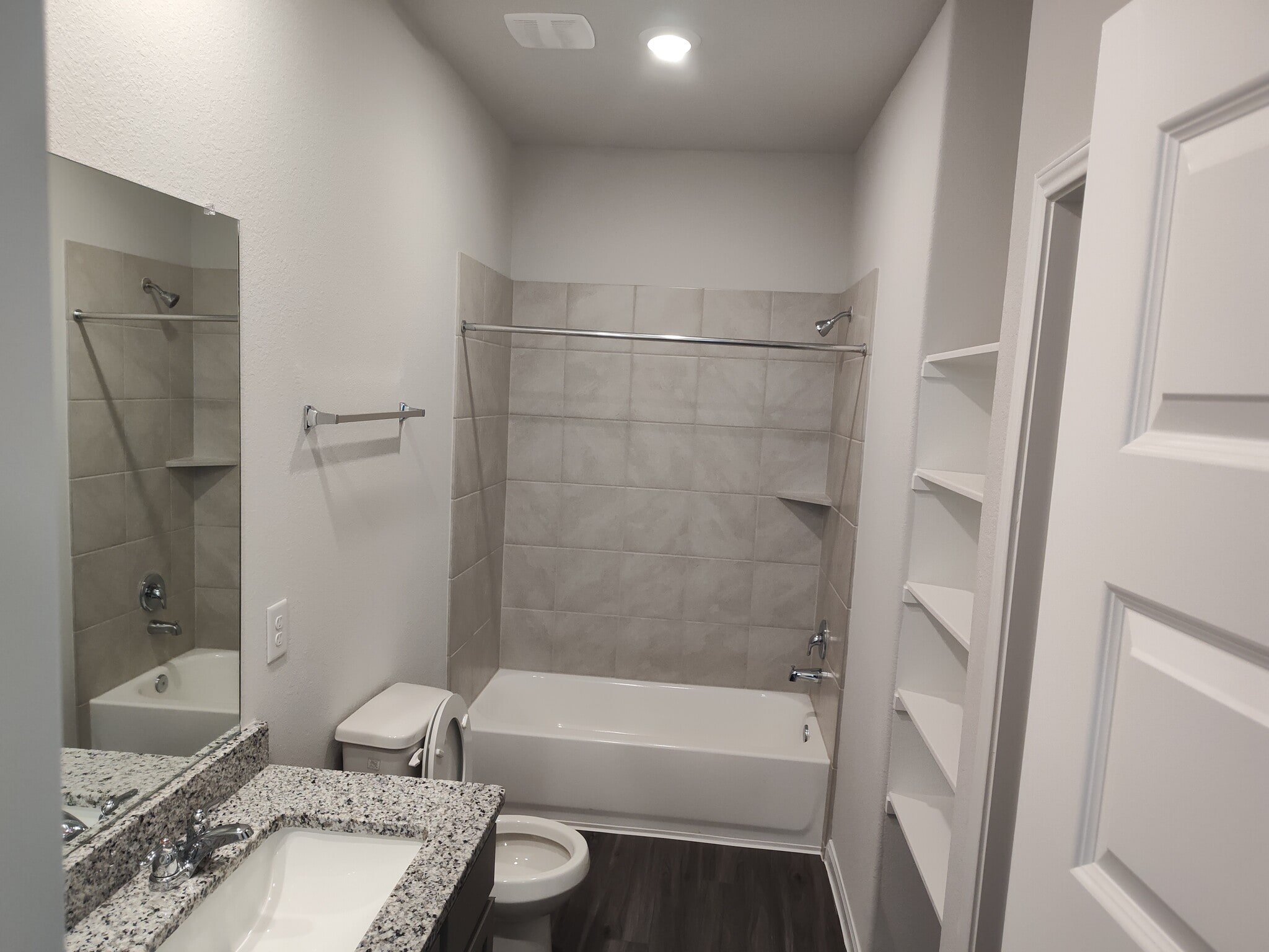Building Photo - 13225 Musky Dr