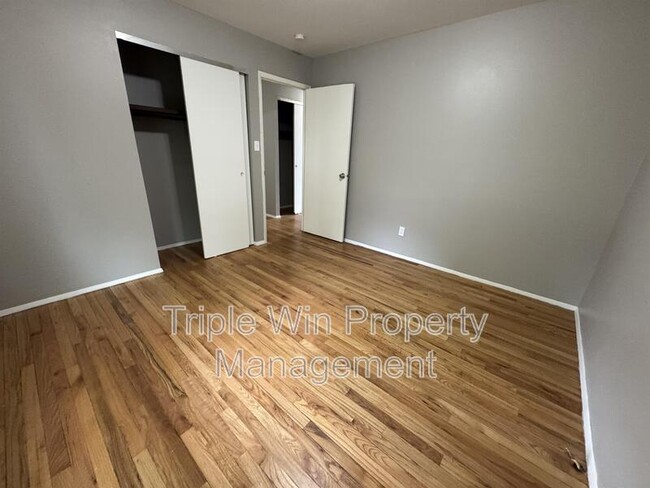 Building Photo - 11282 Ashcroft Ln