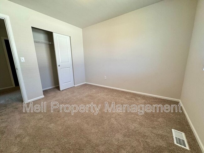 Building Photo - 170 NE Belfair Sta