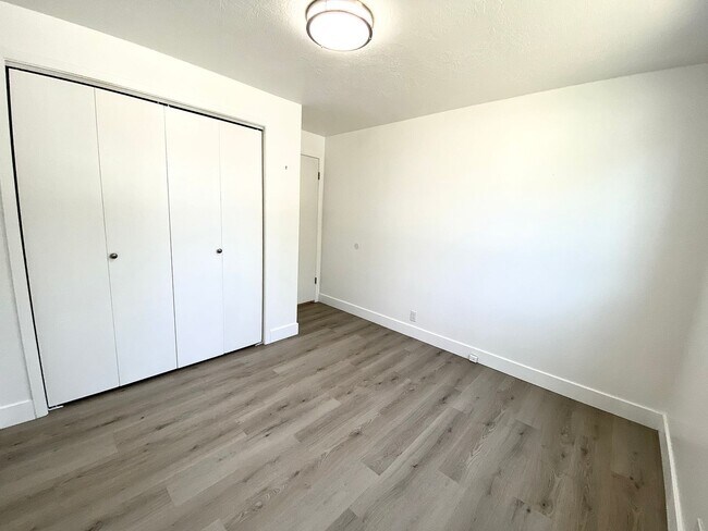 Building Photo - 3 bedroom 2 Bath 2 Car Garage Single Level Home near Micron and BSU