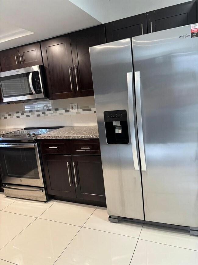 Building Photo - 10835 NW 7th St