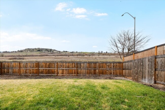 Building Photo - 3613 Carnelian St