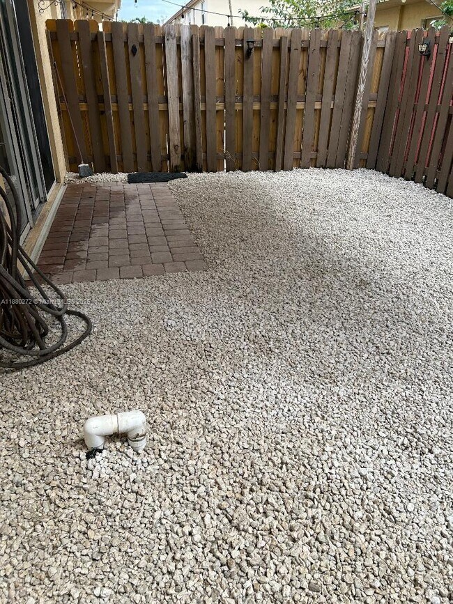 Building Photo - 12856 SW 132nd Terrace