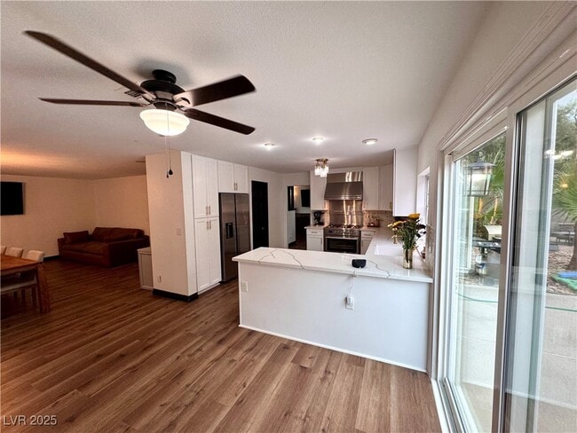 Building Photo - 2056 Pinion Springs Dr