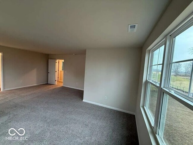 Building Photo - 6871 Seabiscuit Rd