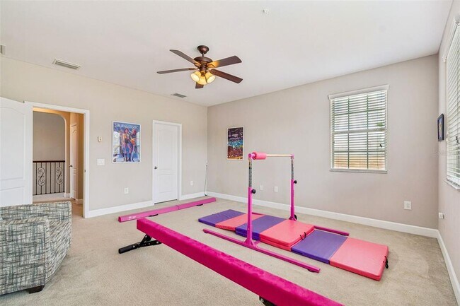 Building Photo - 4123 Windcrest Dr