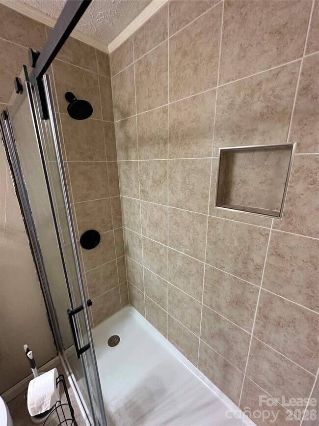 Building Photo - 106 Sugar Ski Dr