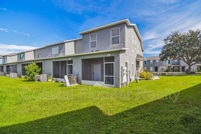 Building Photo - 6723 Lake Camden Way