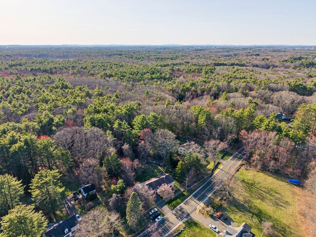 Building Photo - 171 Brackett Rd