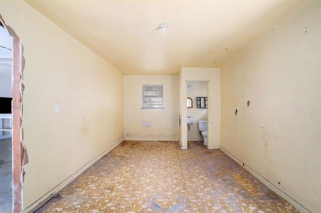 Building Photo - 312 Stroud St