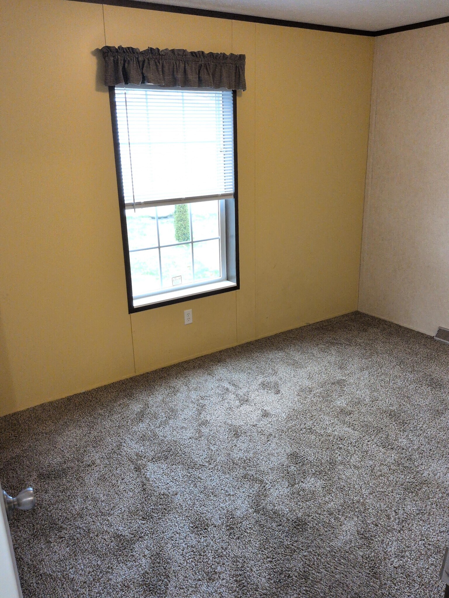 Building Photo - 106 Pine Grove Dr