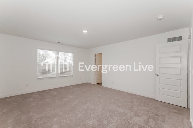 Building Photo - 3588 Copley Ct