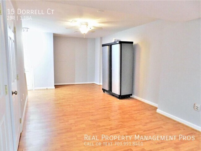 Building Photo - 15 Dorrell Ct