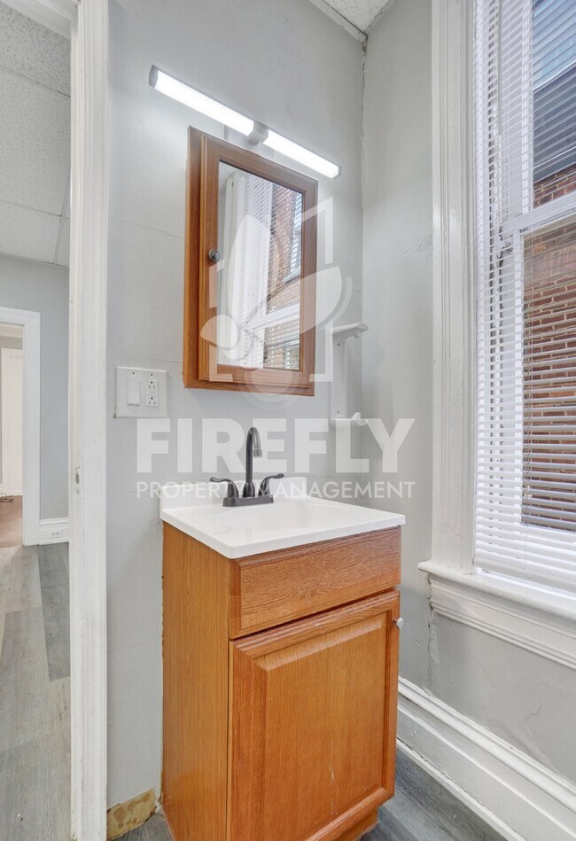 Building Photo - Welcome to your new home—a cozy and stylish spot in a friendly multi-family building right here i...