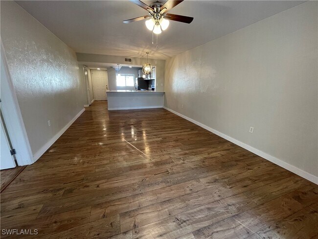 Building Photo - 2395 Naples Trace Cir