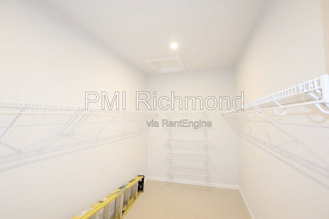 Building Photo - 13273 Coalfield Station Ln