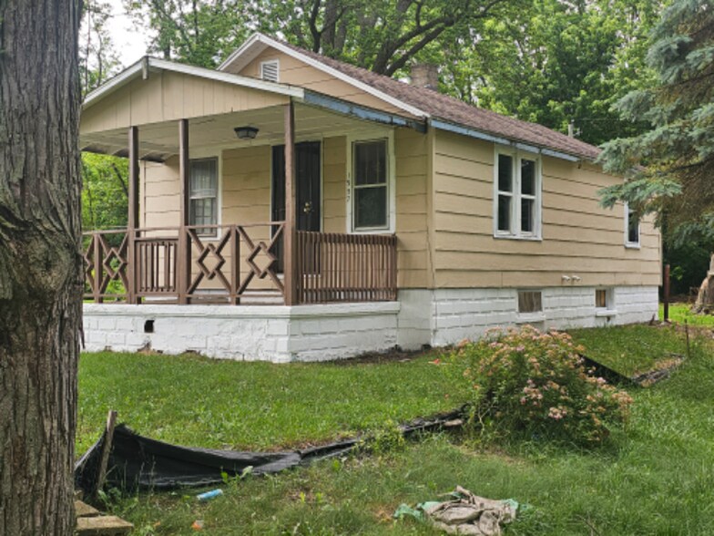 Building Photo - 1957 Hatch Ave