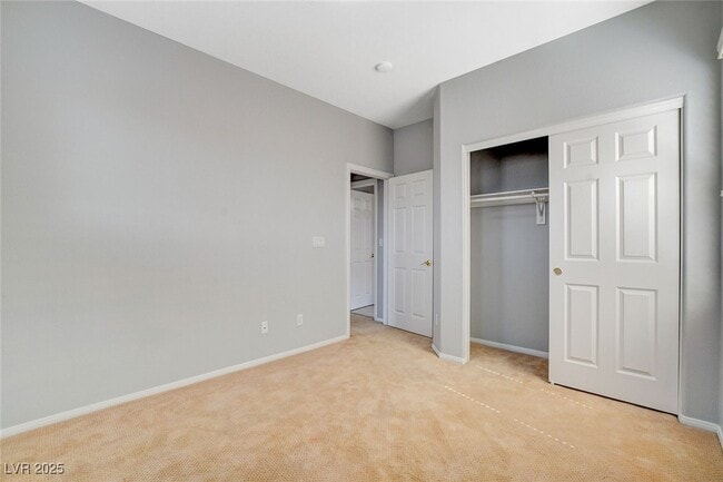 Building Photo - 10482 Calico Pines Ave