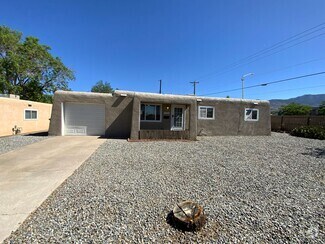 Building Photo - 3 Bedroom Single Story Home Available Near...