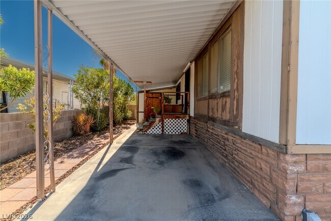 Building Photo - 3599 Ft McHenry Dr