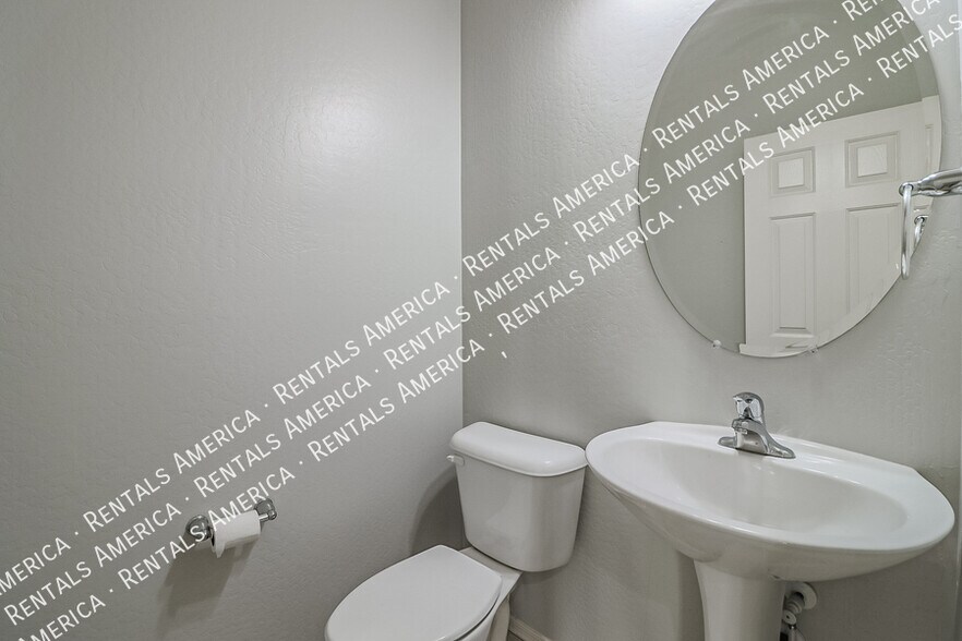 Building Photo - 17746 W Banff Ln