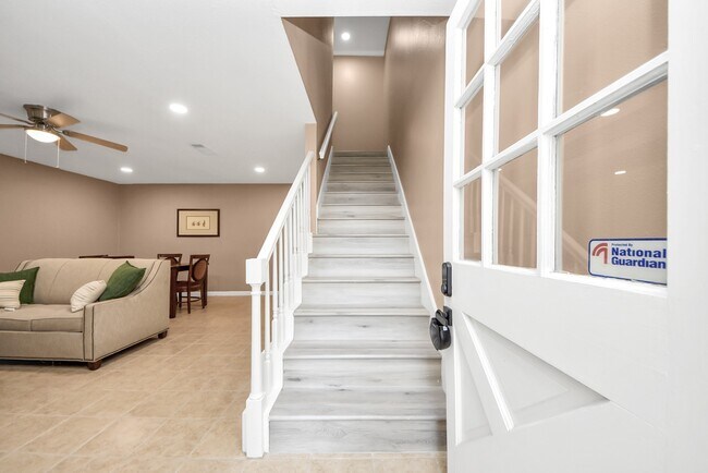 Building Photo - 6710 Biggs Ct