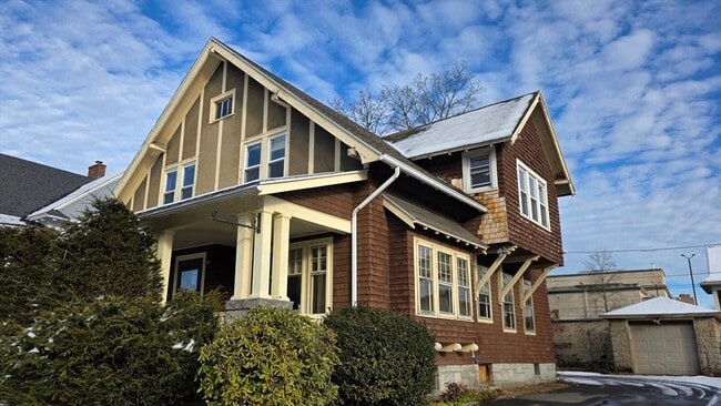 Building Photo - 46 Wachusett St