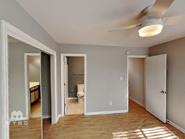 Building Photo - 1021 Churchill Downs Ct