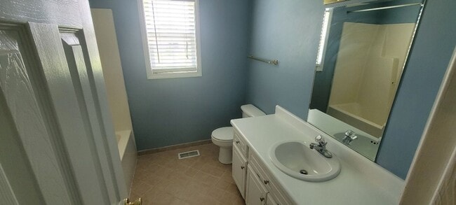 Building Photo - 3 BR - 2 BA Ranch in Garner