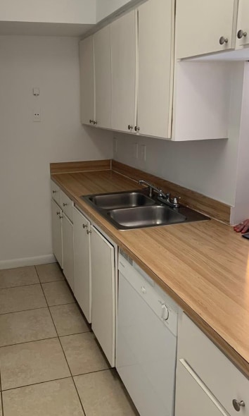 Building Photo - 18322 NW 68th Ave