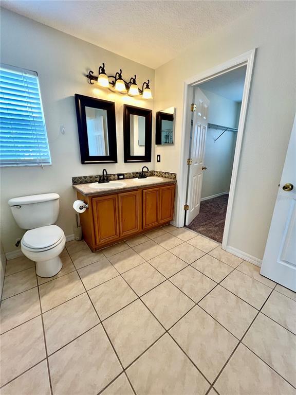 Building Photo - 2509 Silvermoss Dr