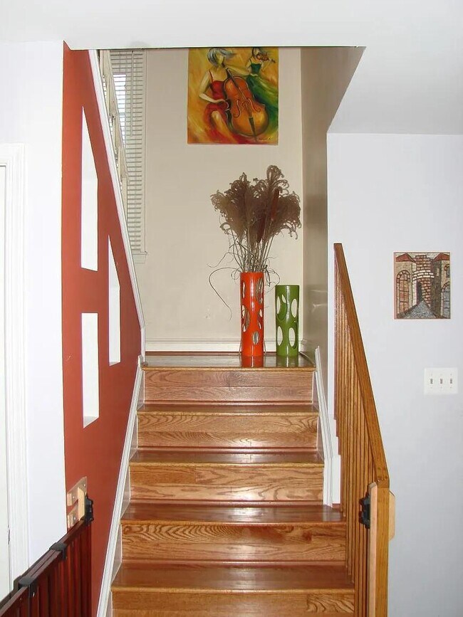 Building Photo - 11928 Shagbark Dr