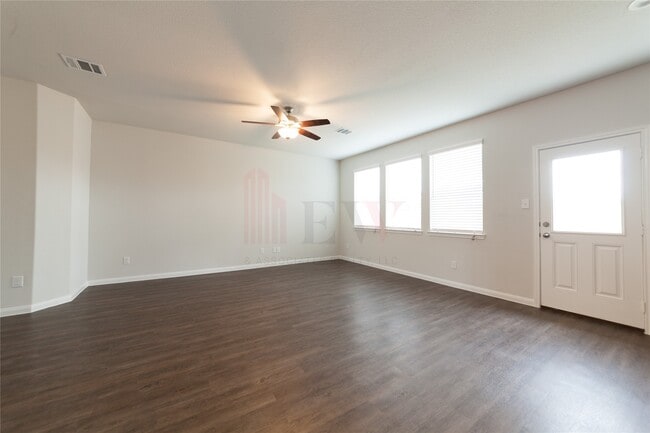 Building Photo - 2906 Orchid Ranch Dr