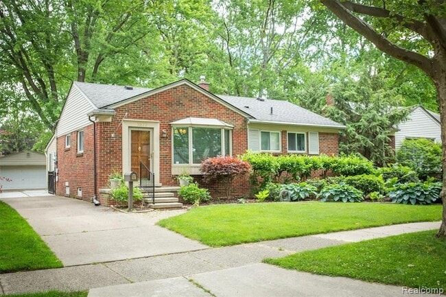 Primary Photo - 1577 E Melton Rd