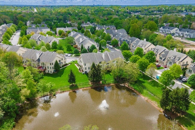 Quiet Community in East Norriton that is close to shopping and main roads - 43 Penn Crossing Dr