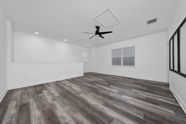Building Photo - 2591 Seagirt Wy