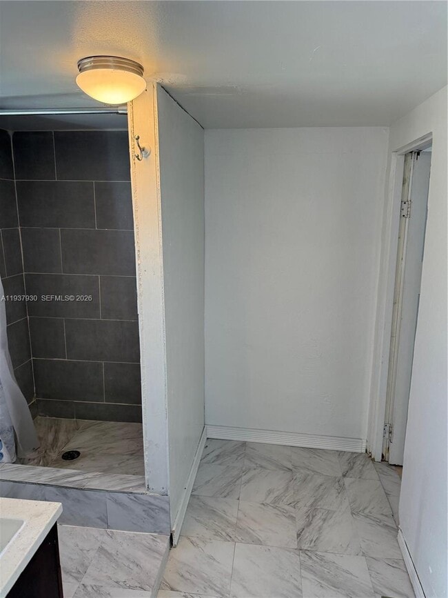 Building Photo - 6390 Rodman St