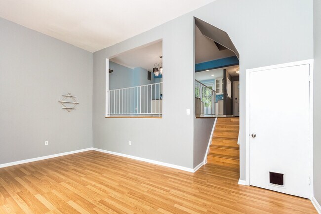 Building Photo - 2346 Horseferry Ct