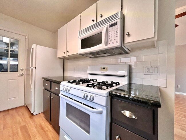 Building Photo - 11908 Snow Finch Rd