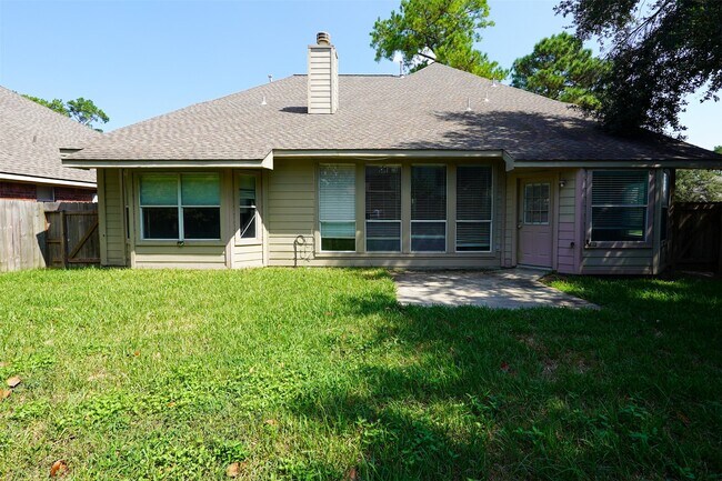 Building Photo - 2403 Blue Shadow Dr