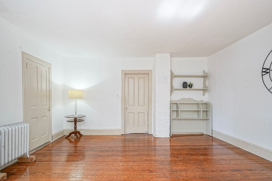 Building Photo - 315 Chestnut St