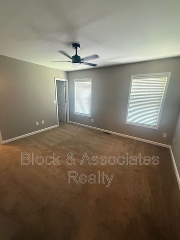 Building Photo - 4121 Bentley Dr