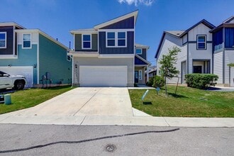 Building Photo - 15610 Ellinger Dr