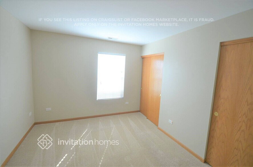 Building Photo - 443 Cardinal Ln